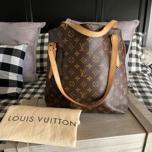 Lous Vuitton Monogram Voltaire
